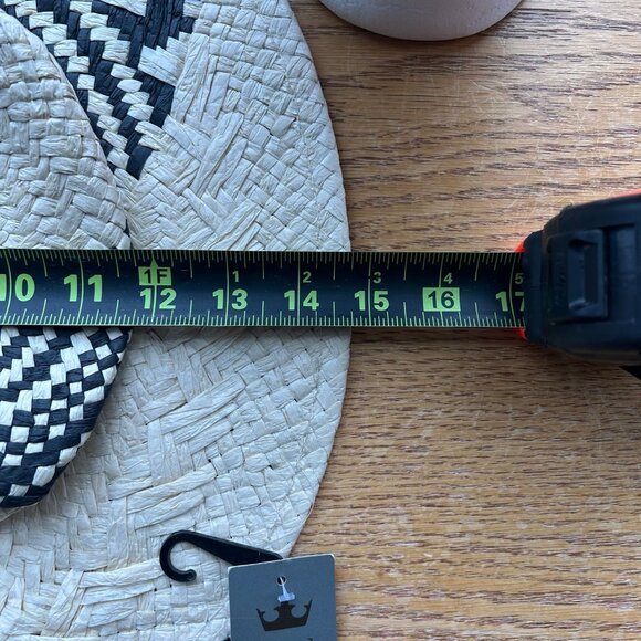 Paper Woven Black and White Checkered Pattern Sun Hat UV Protection Packable - Picture 6 of 6